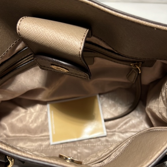 Michael kors bag - Picture 3 of 4